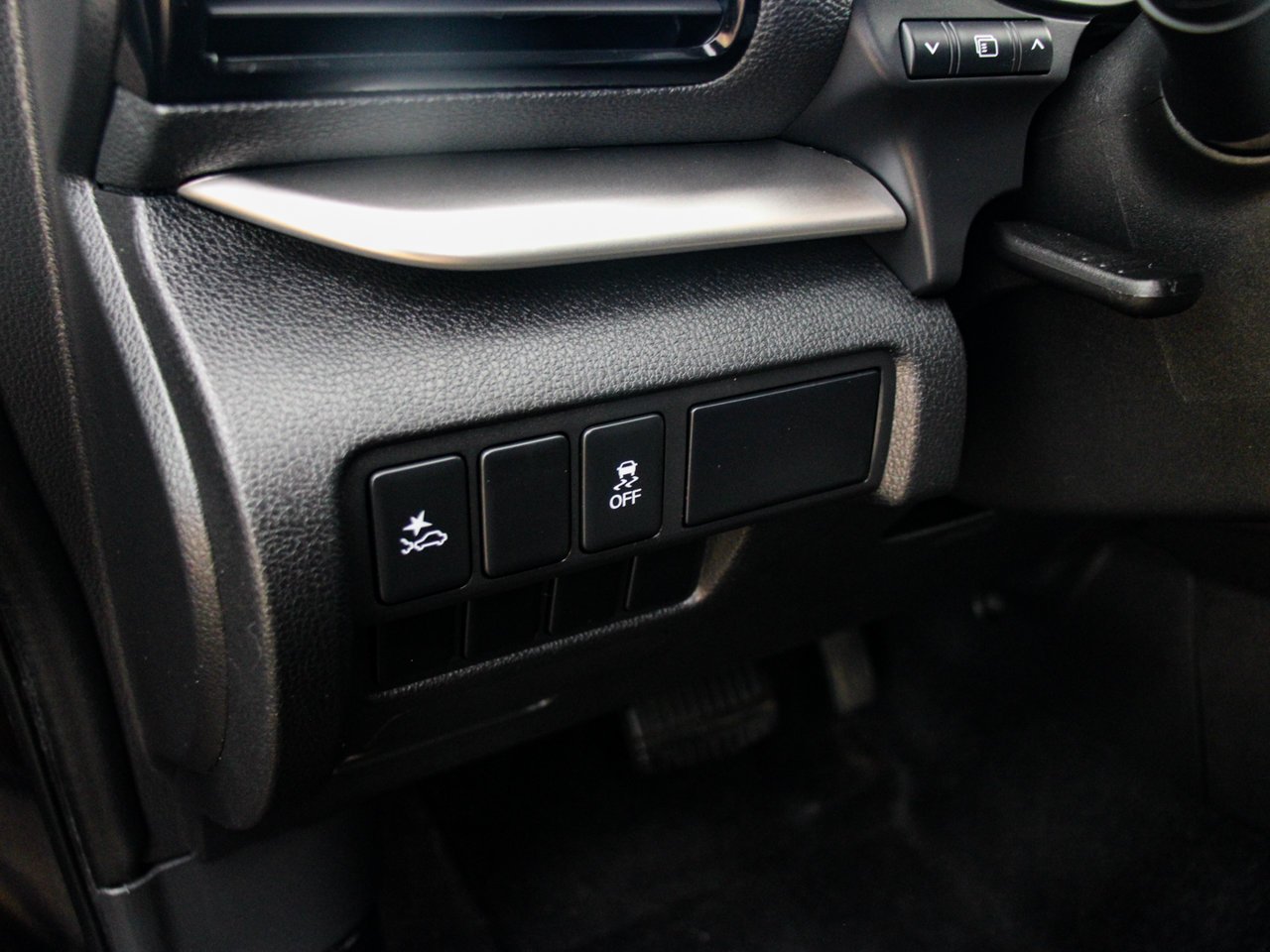 2022 Mitsubishi Eclipse Cross ES S-AWC Black Sherwood Park - photo #16