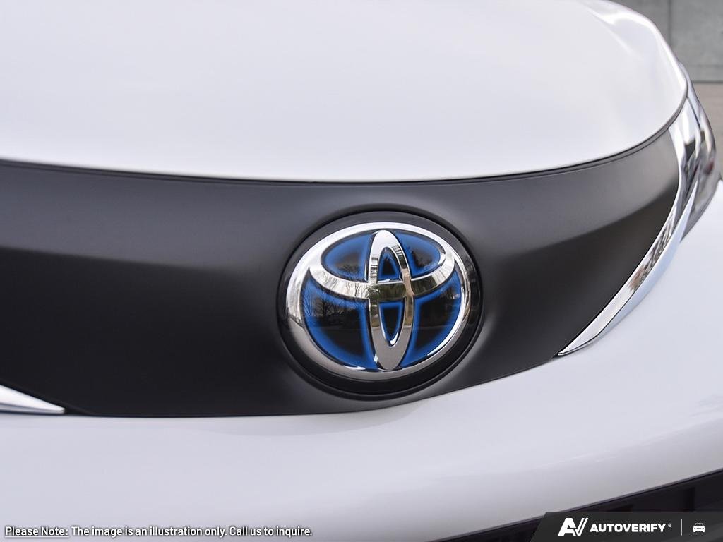 2026 Toyota Sienna 2601588 | LE White Edmonton - photo #8