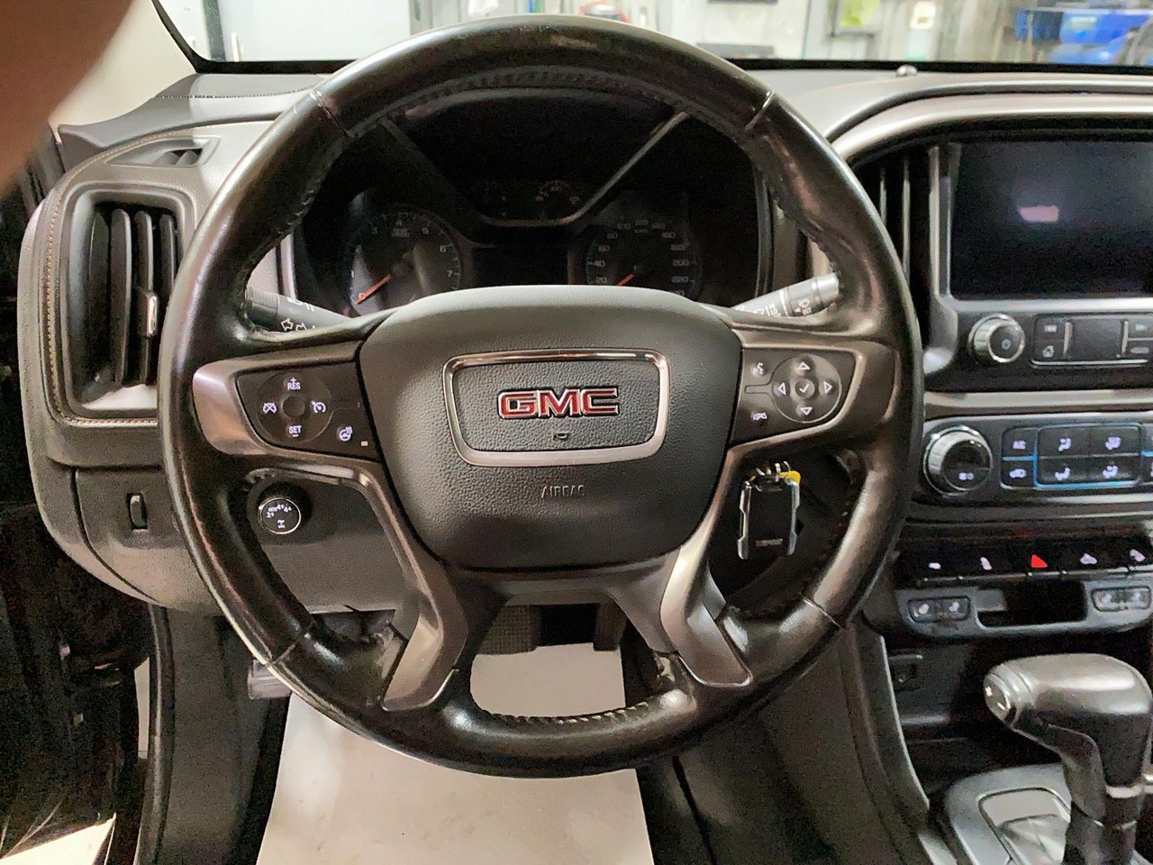 GMC Canyon NIV 1GTG6FEN8M1175469 2021 Noir Chicoutimi - photo #14