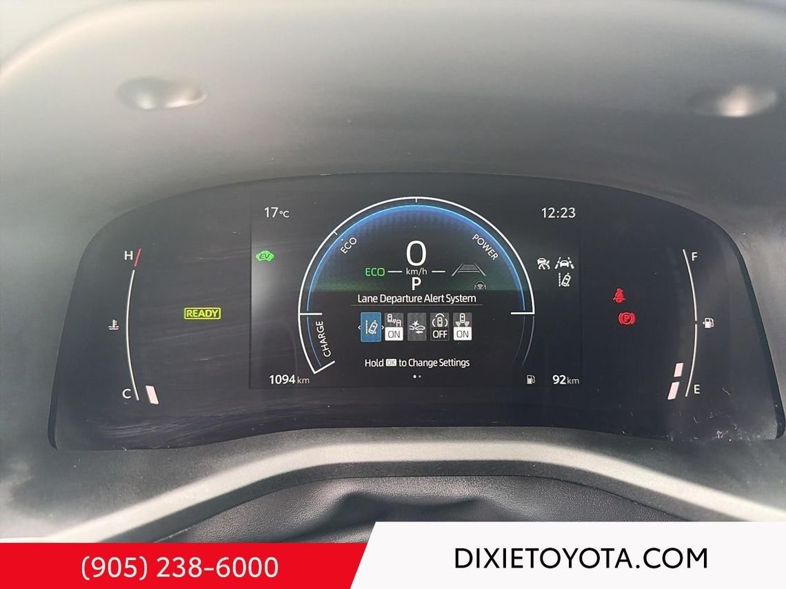 2026 Toyota Camry Power Sunroof, Leather Interior, Heated Seats, Alloy Wheels, Heated Steering Wheel, Bluetooth Midnight Black Metallic Mississauga - photo #9