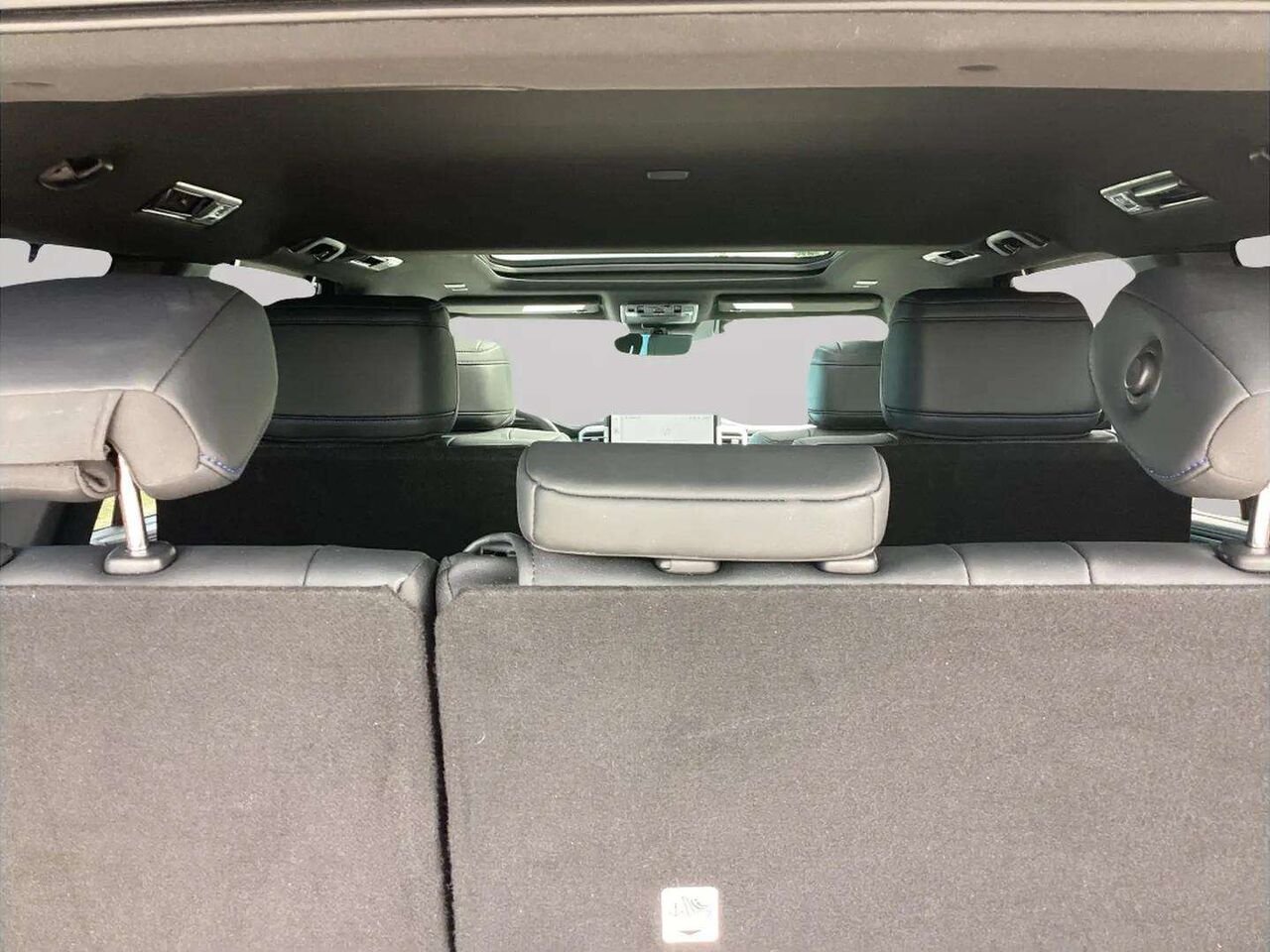 Toyota Sequoia 2025 Gris Gatineau - photo #22