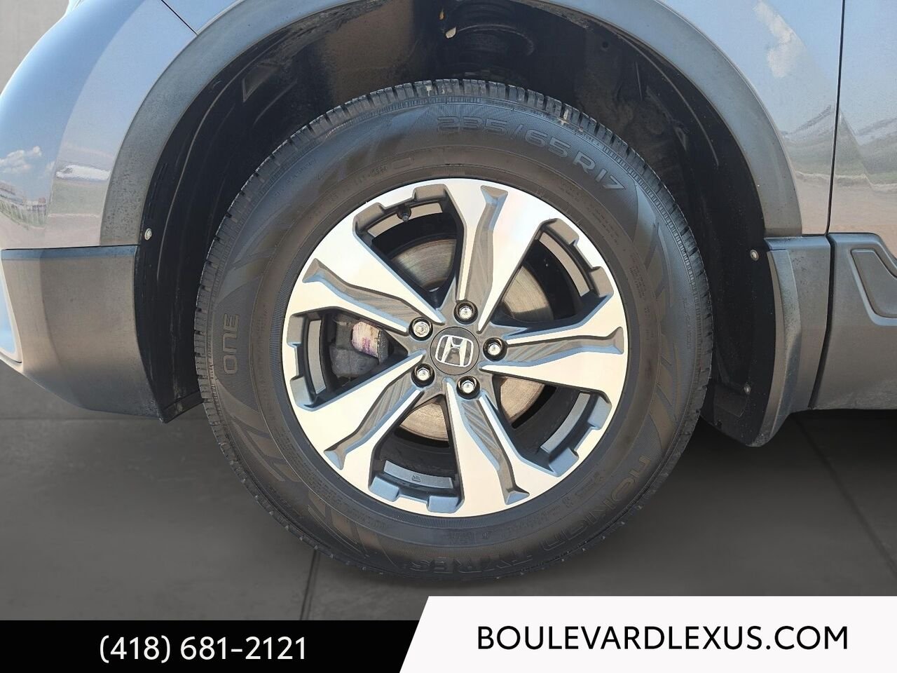 2020 Honda CR-V Grey Quebec - photo #6