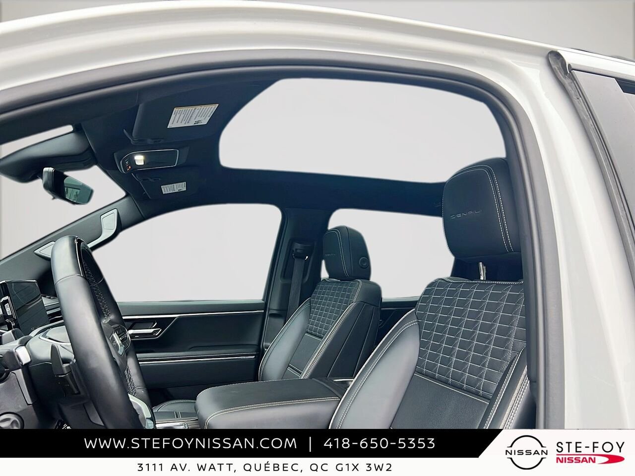 2025 GMC Sierra EV DENALI White Ste-Foy - photo #17