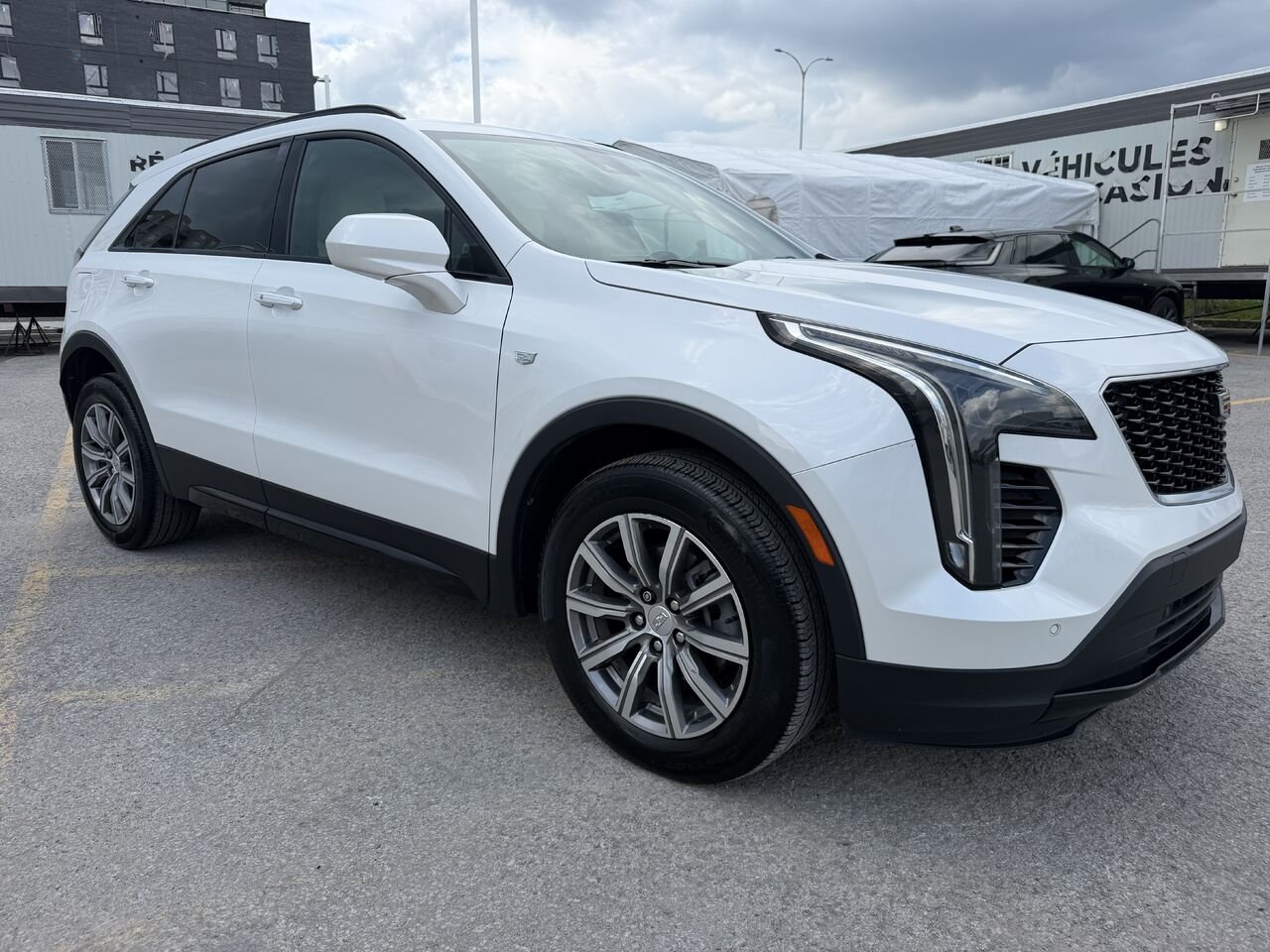 2020 Cadillac XT4 SPORT AWD White Laval - photo #1