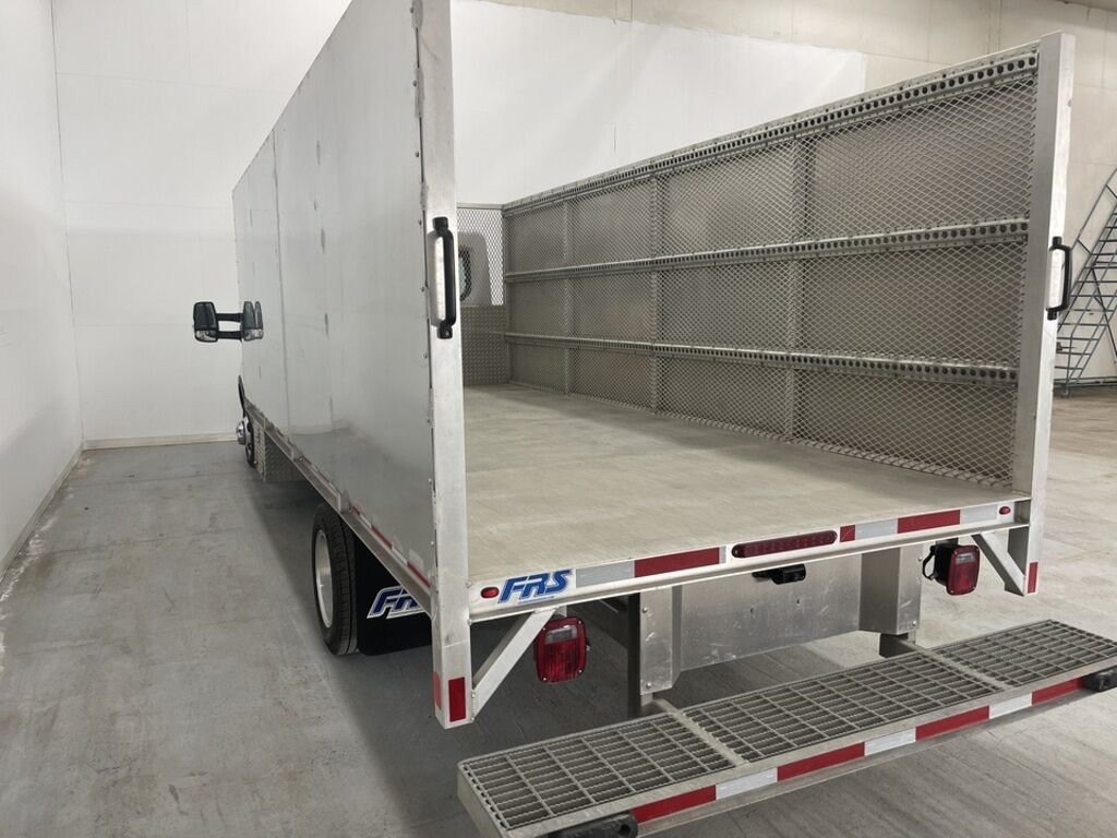 2019 Ford Transit Chassis Cab T-350 178" 9950 GVWR DRW White Kirkland - photo #7