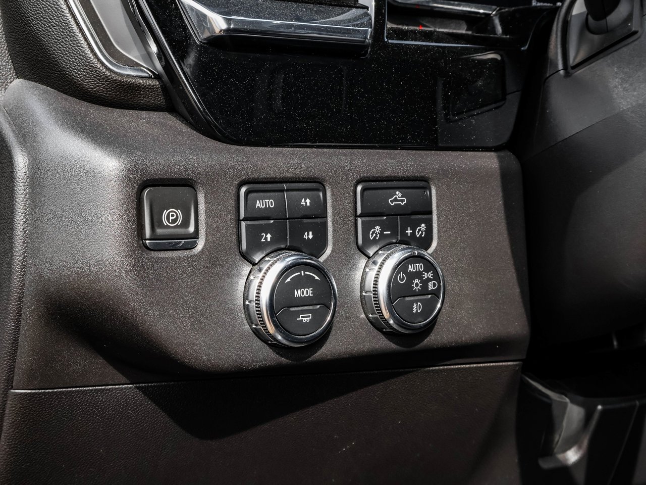 2024 GMC Sierra 1500 4WD Crew Cab 147 Elevation Black Sherwood Park - photo #19
