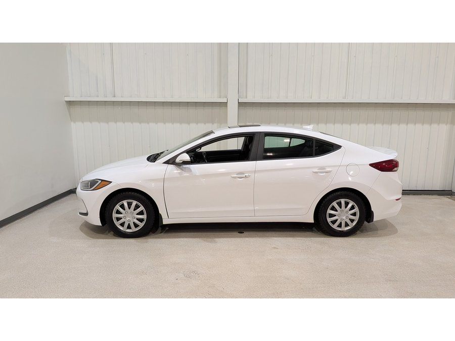 2017 Hyundai Elantra 2017 White