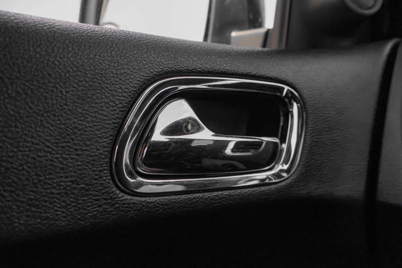 2016 Dodge Durango AWD 4dr R/T Black Sherwood Park - photo #16