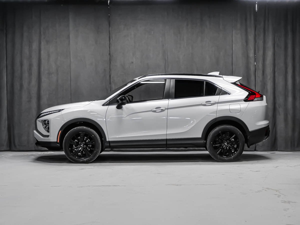 2026 Mitsubishi Eclipse Cross NOIR White Diamond Montreal - photo #5