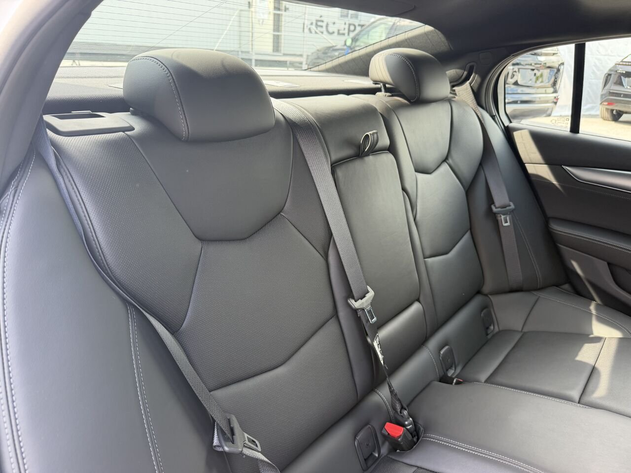 Cadillac CT5 PREMIUM LUXURY AWD 2020 Blanc Laval - photo #16