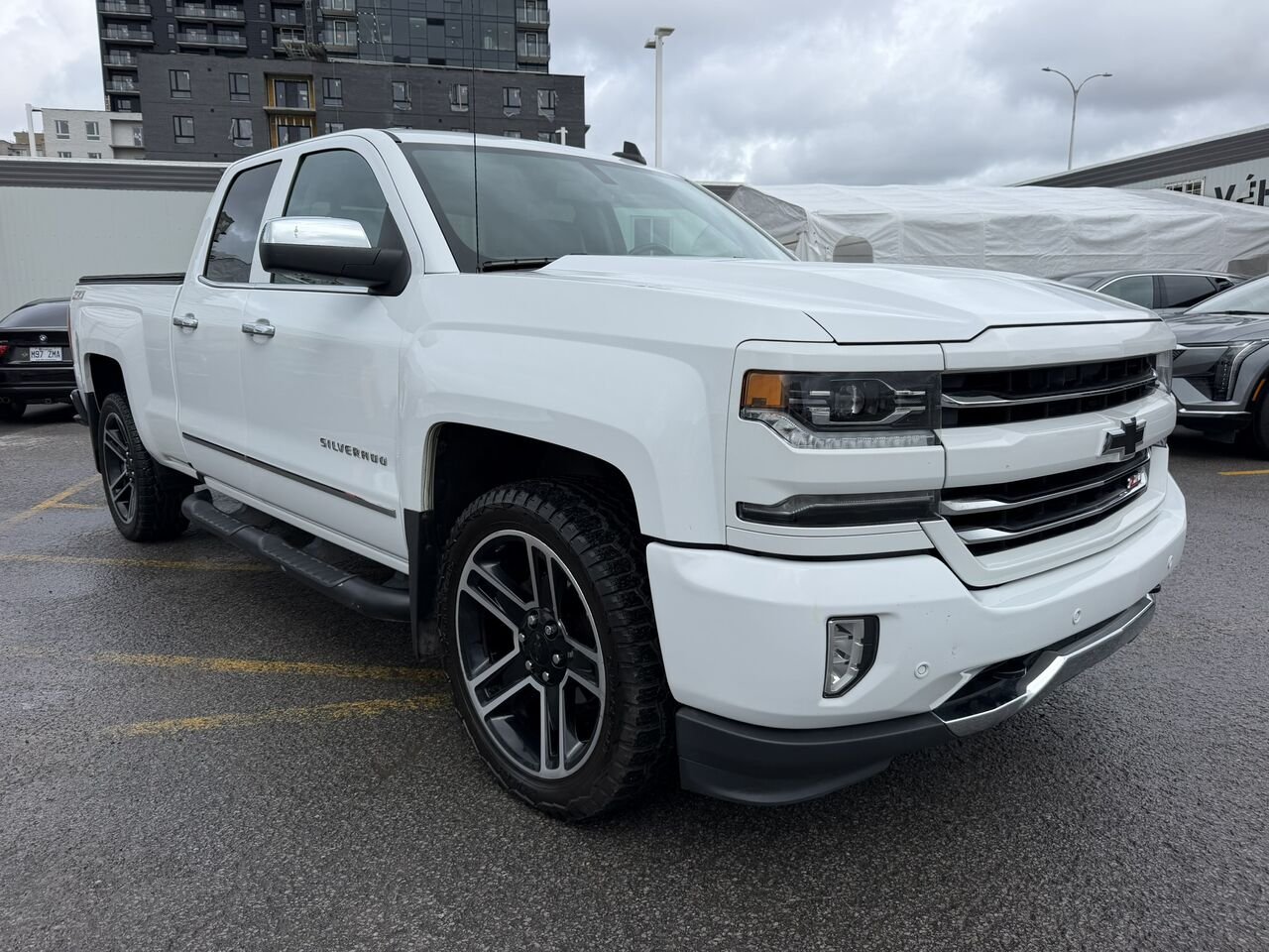 2017 Chevrolet Silverado 1500 2LTZ 5.3L ENCEMBLE Z71 QUAD CAB White Laval - photo #6