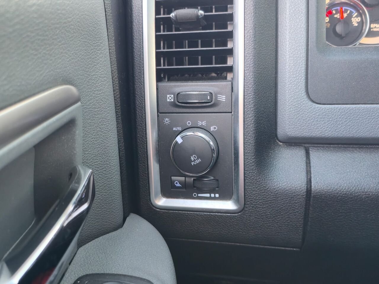 Ram 1500 2015 Gris Longueuil, - photo #14