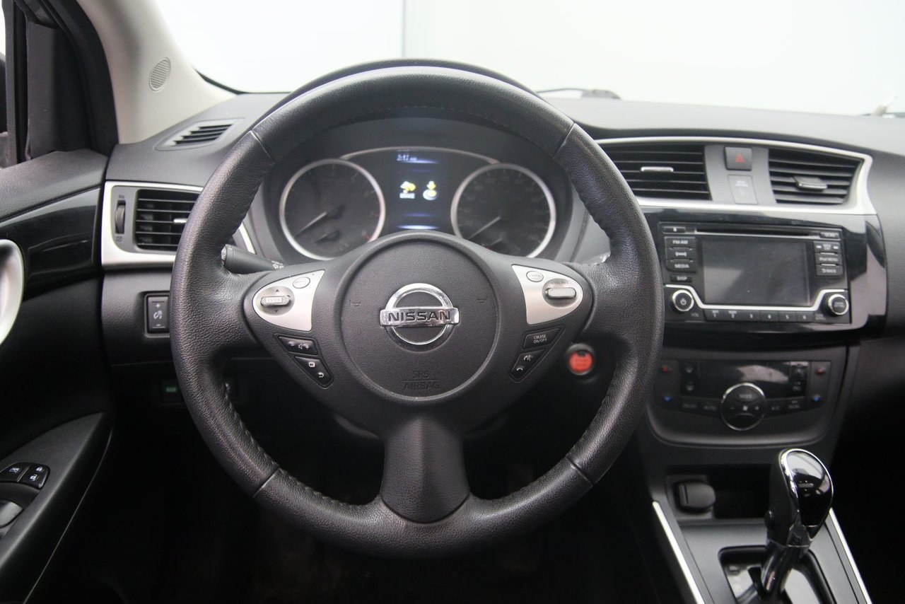 Nissan Sentra SV 2018 Gris Baie-Comeau - photo #11