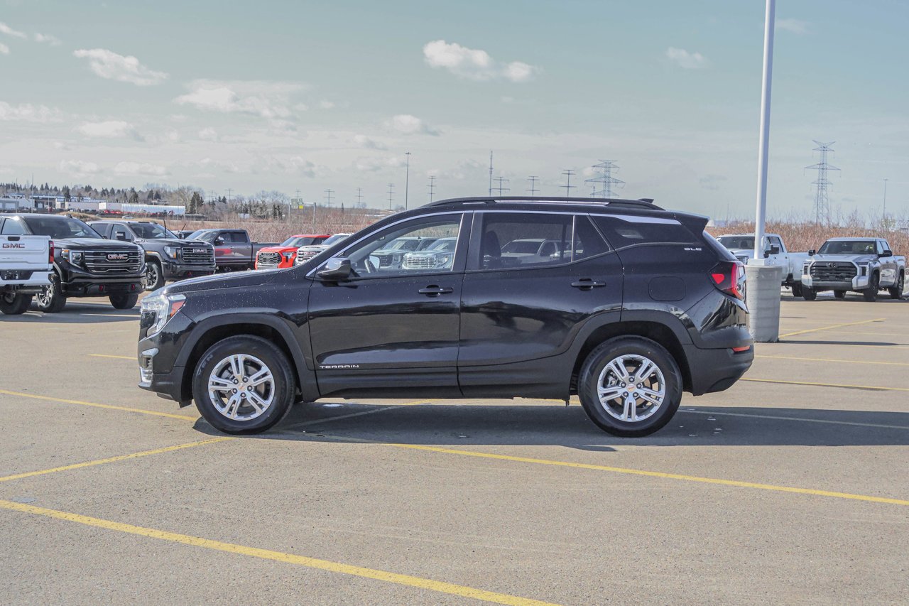 2024 GMC Terrain AWD 4dr SLE Black Sherwood Park - photo #8