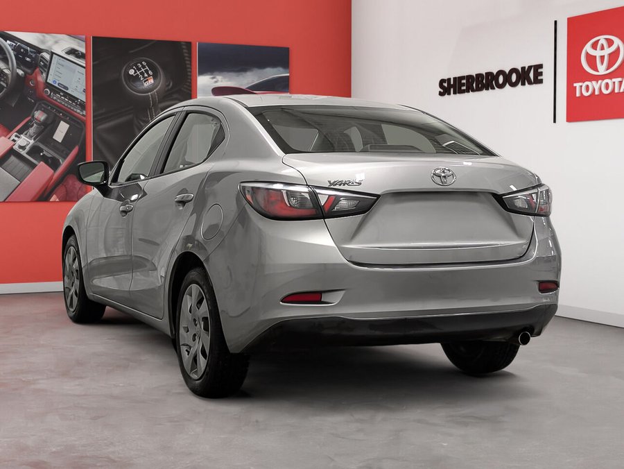 2016 Toyota Yaris 2016 Sterling Silver Metallic