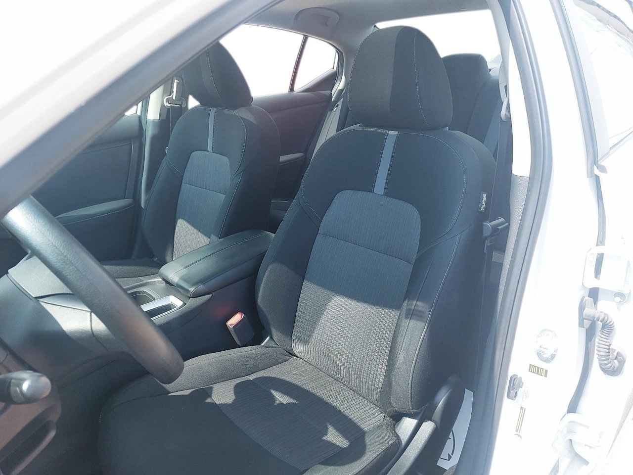 Nissan Sentra NIV 3N1AB8CV2PY251402 2023 Blanc Chicoutimi - photo #8