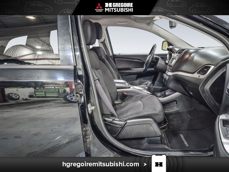 2016 Dodge Journey Black Laval - photo #15