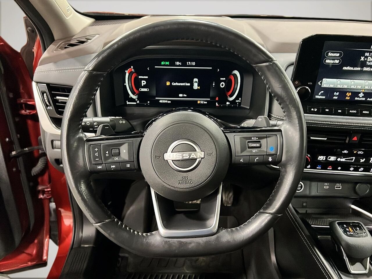 2023 Nissan Rogue Red Québec - photo #11