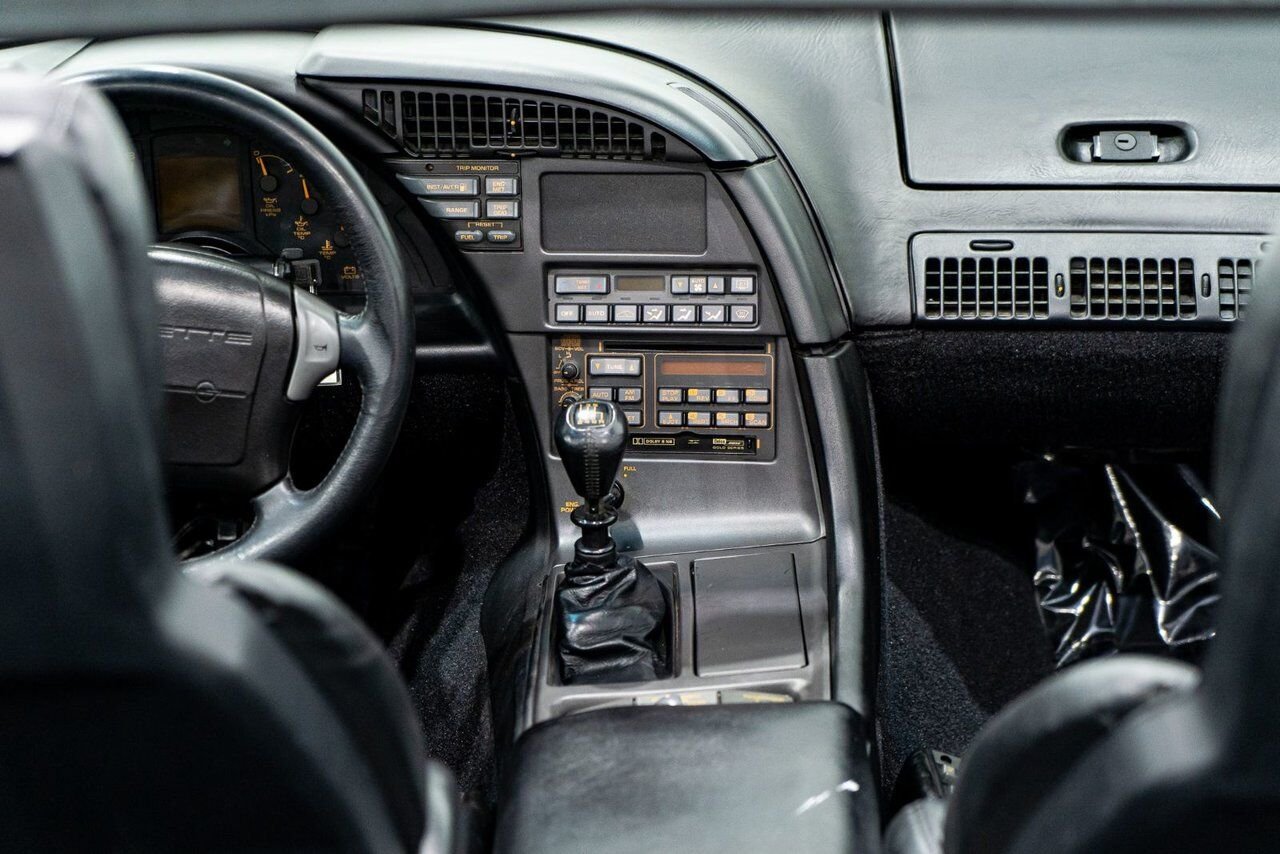 1990 Chevrolet Corvette ZR1 | PRIX EN USD Black Montreal - photo #8