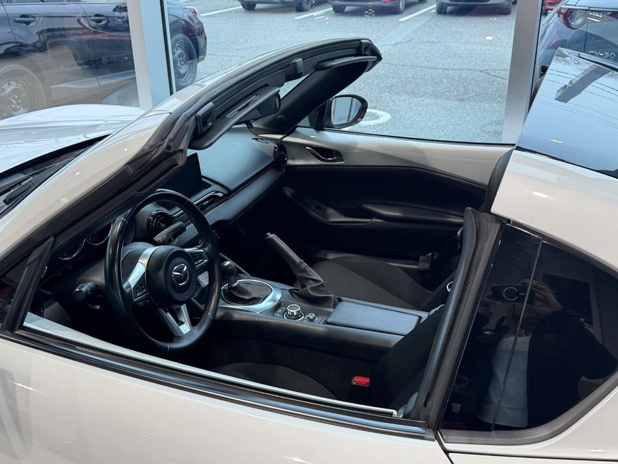 Mazda MX-5 RF 2019 2019 Gris