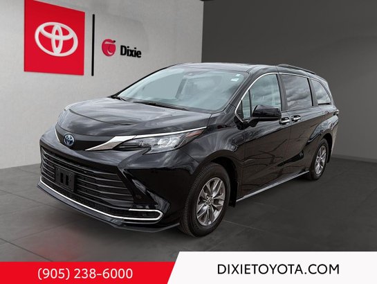 2024 Toyota Sienna 2024 Midnight Black Metallic