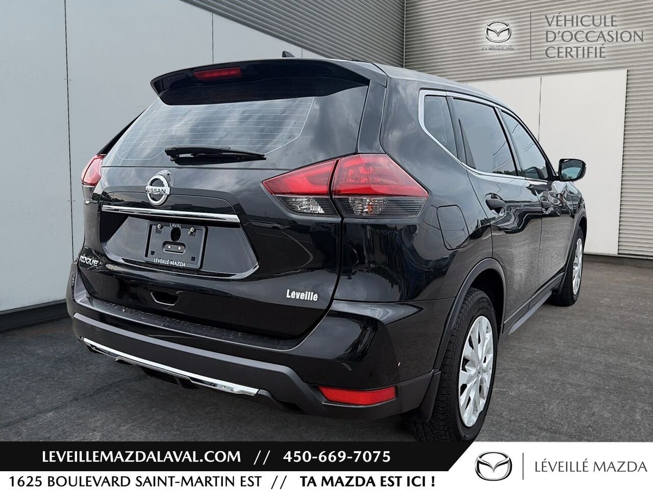 2018 Nissan Rogue S TA Black Laval - photo #5