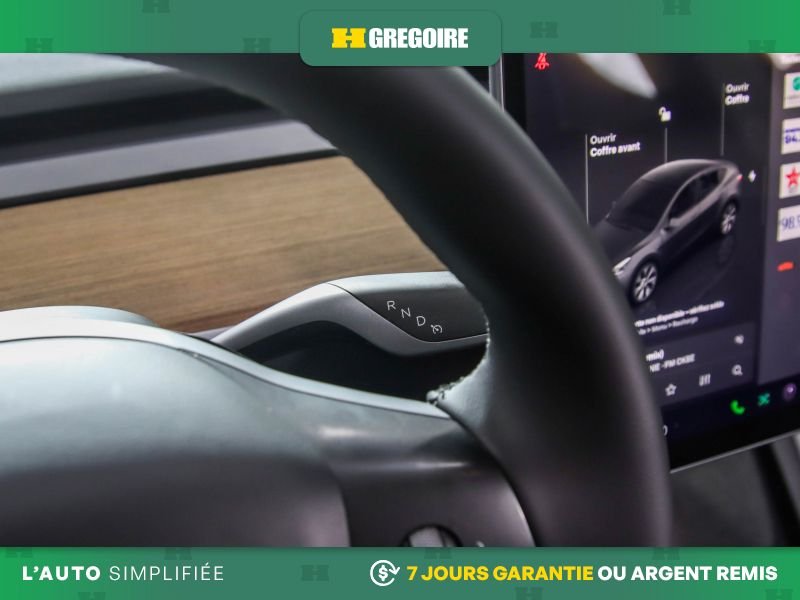 2024 Tesla Model Y Grey Laval - photo #15