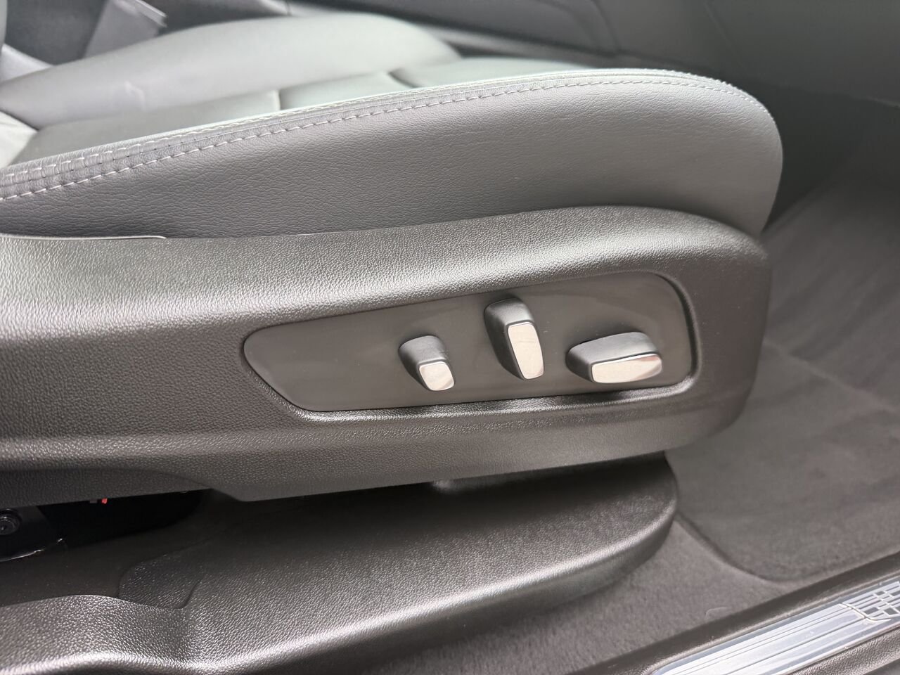 2024 Cadillac XT5 PREMIUM LUXURY FINANCEMENT À PARTIR 3.99% Red Laval - photo #21