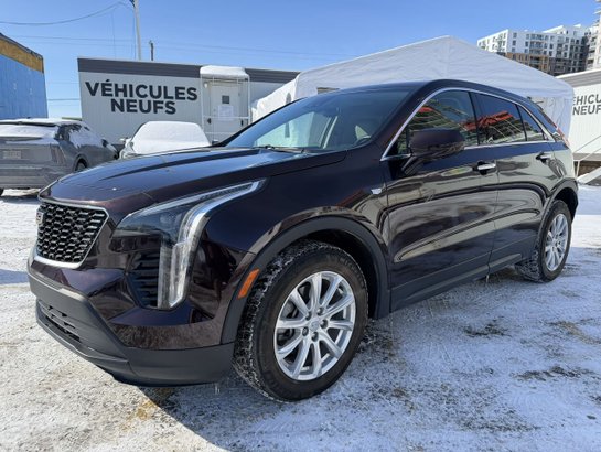2021 Cadillac XT4 2021 Red