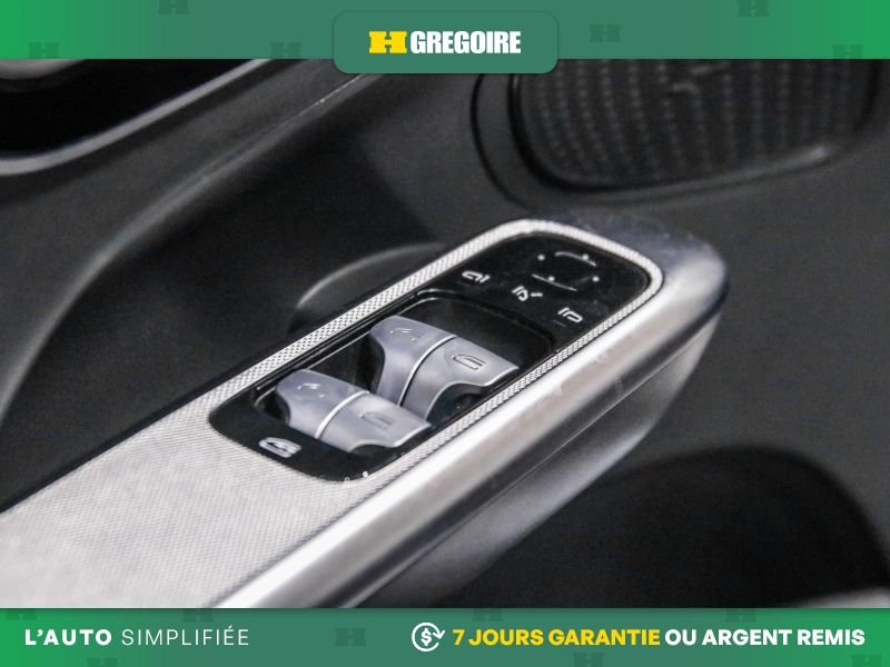 2023 Mercedes Benz GLC Grey Laval - photo #15