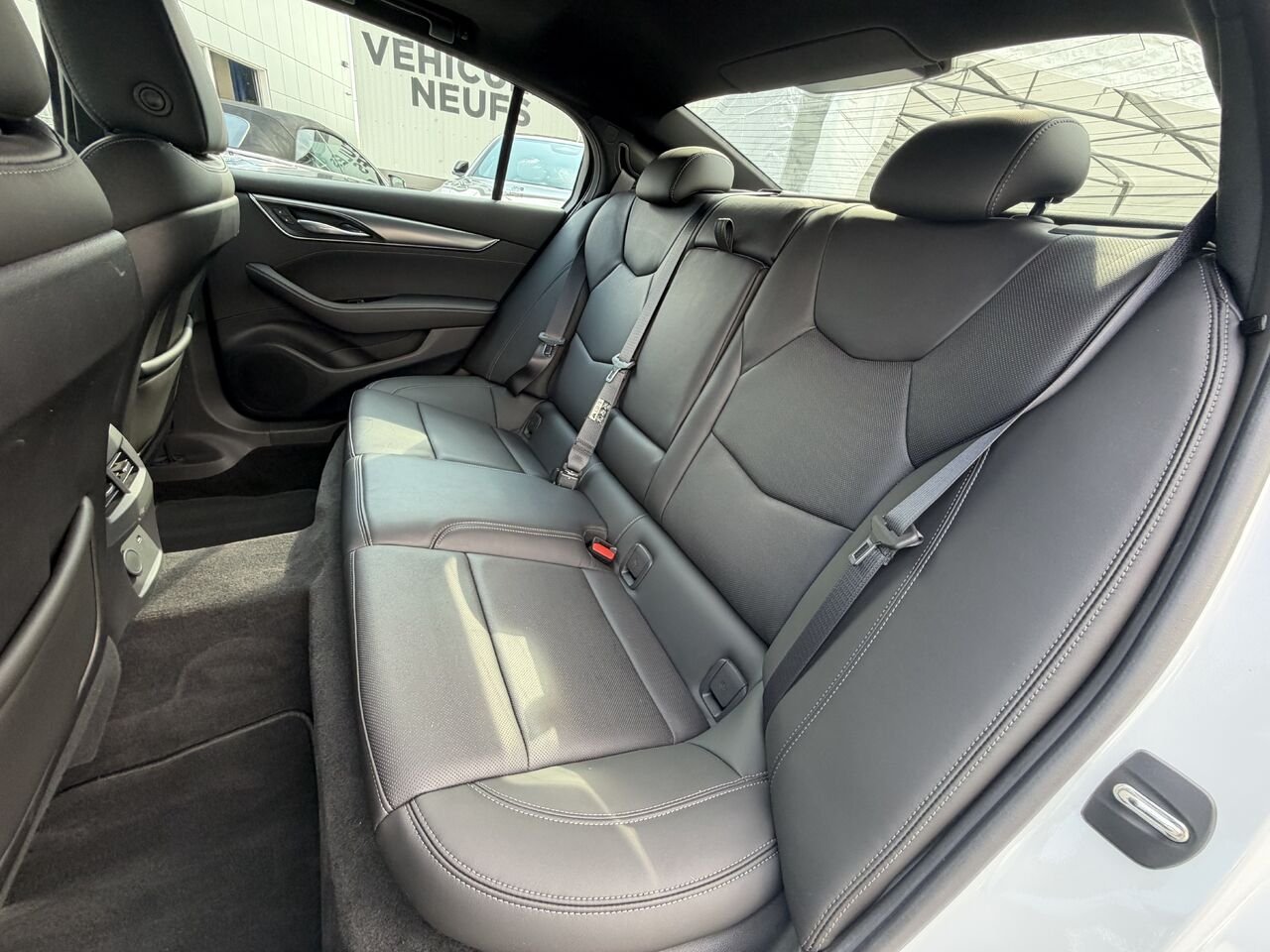 Cadillac CT5 PREMIUM LUXURY AWD 2020 Blanc Laval - photo #18