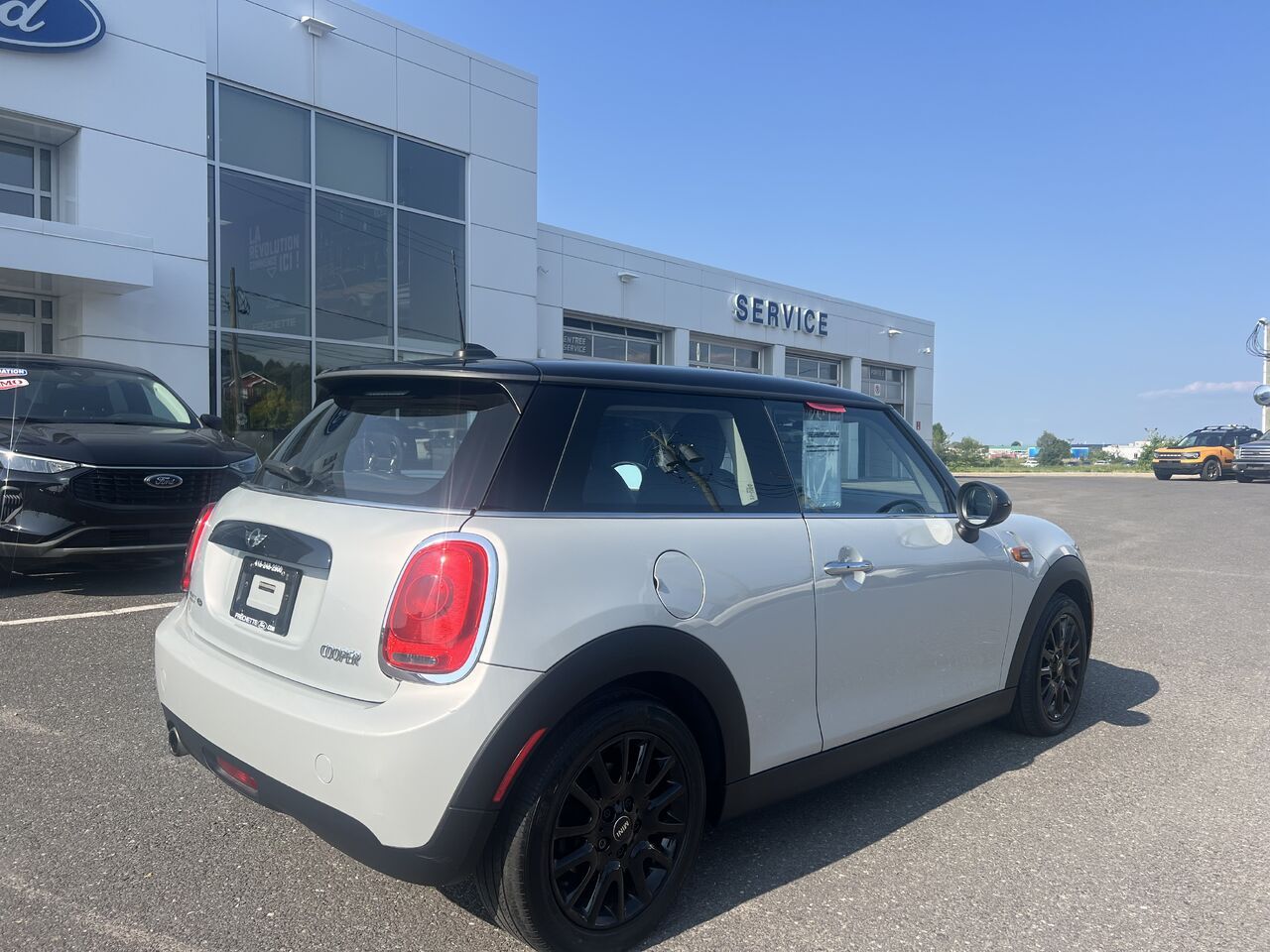 2017 MINI Cooper 3-door