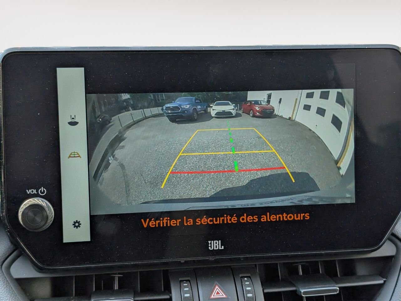 Toyota RAV4 Hybride hybride Limited/SIÈGES CHAUFFANTS ET VENTILLÉS/TOIT OUVRANT/VOLANT CHAUFFANT/SIÈGES EN CUIR/AC 2024 Frisson glacé nacré Sherbrooke - photo #10