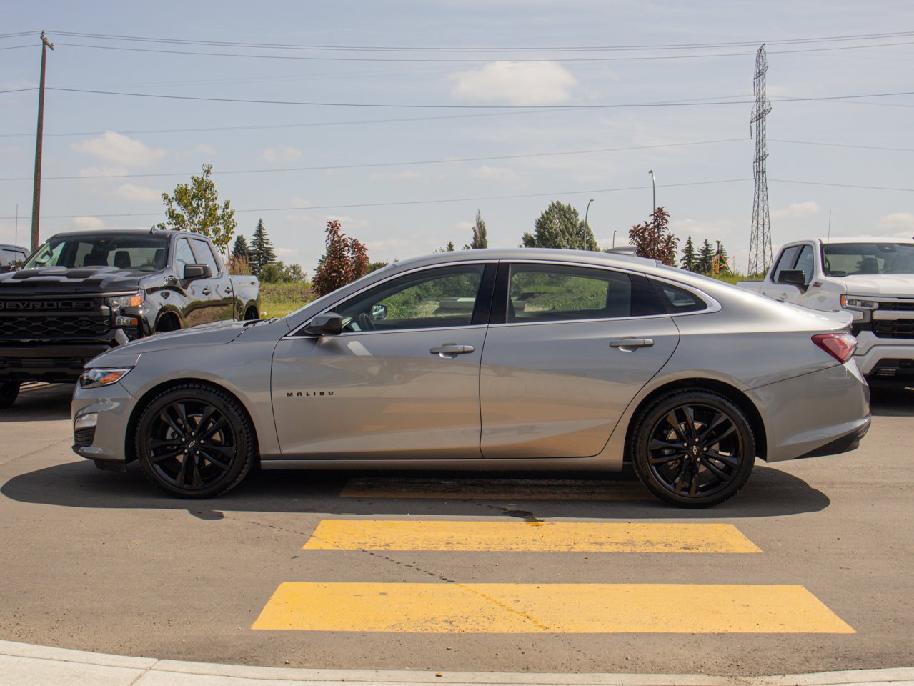 2024 Chevrolet Malibu 4dr Sdn 1LT Grey Sherwood Park - photo #6