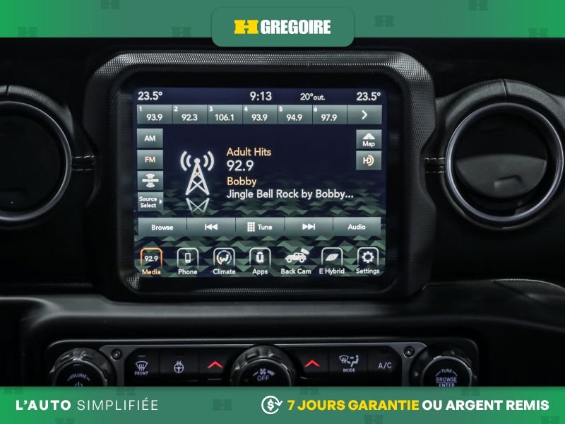 2021 Jeep Wrangler Grey Laval - photo #19