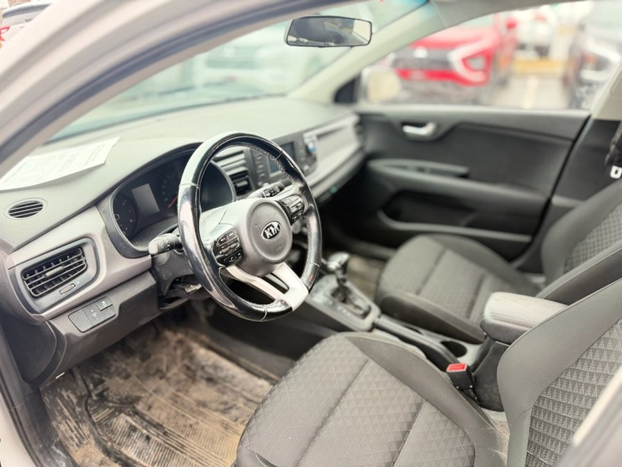 Kia Rio 5 portes LX+ AUTOMATIQUE-BANC ET VOLANT CHAUFFANT-CAMERA DE RECUL 2018 Argent