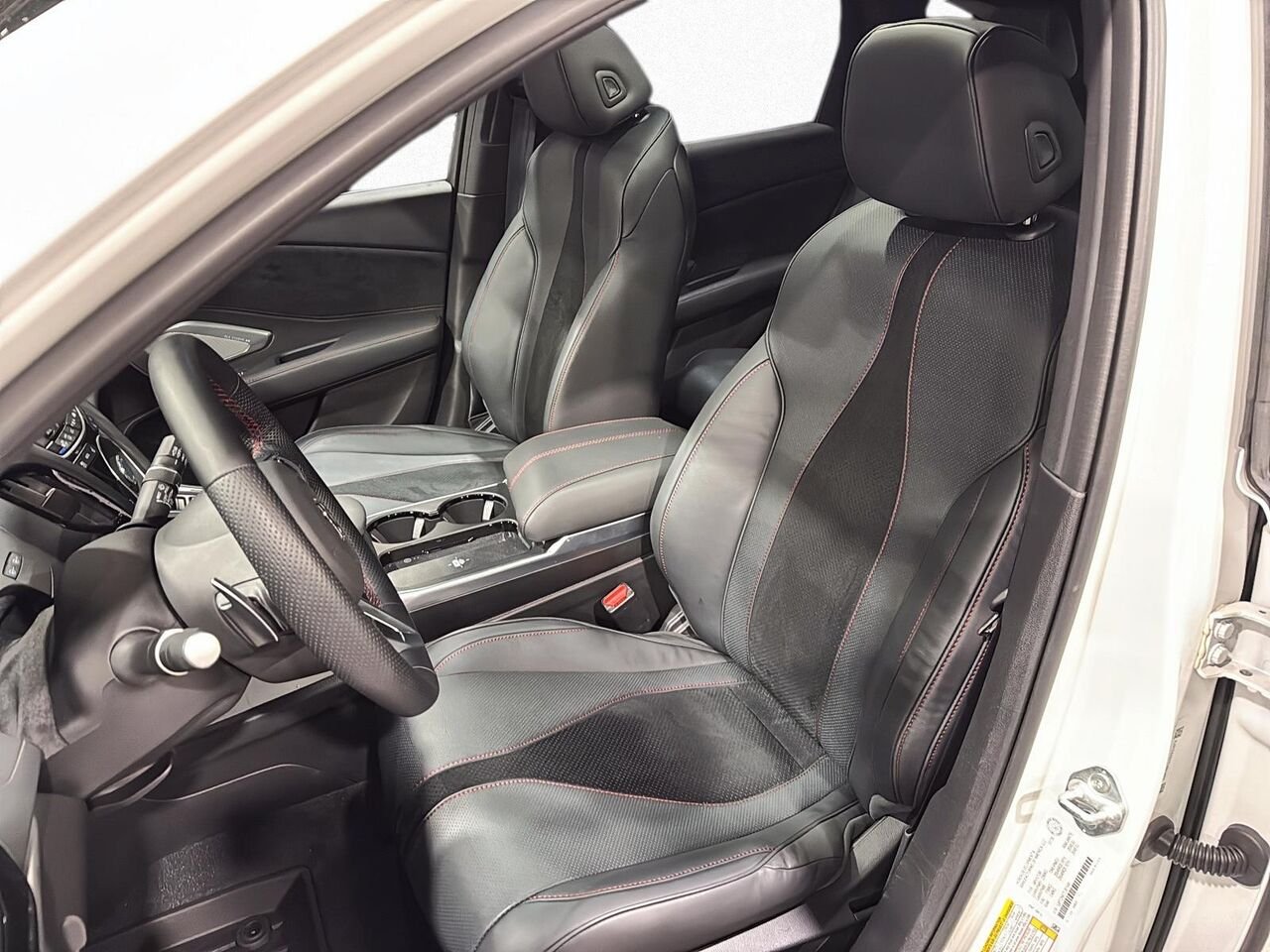 2026 Acura RDX Platinum White Pearl Blainville - photo #5