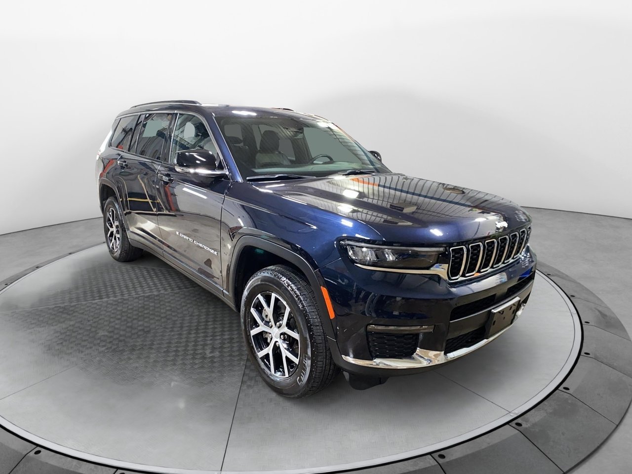 2024 Jeep Grand Cherokee L VIN 1C4RJKBGXR8559905 Black Baie-Comeau - photo #2