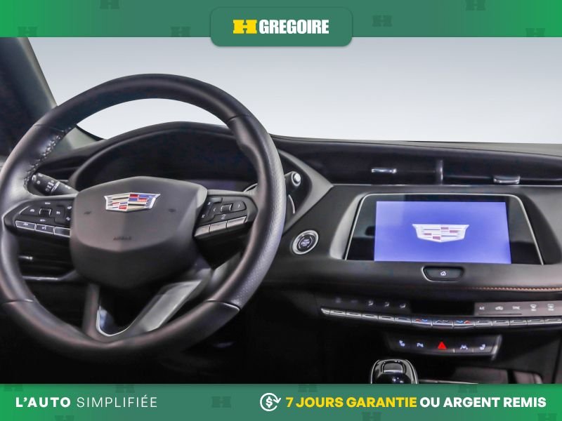 2023 Cadillac XT4 Grey Laval - photo #25