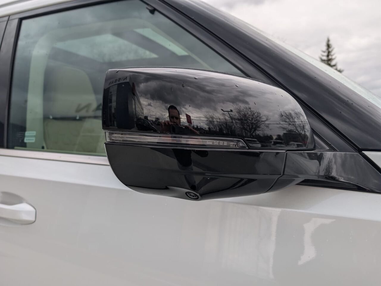 NISSAN Armada ARMADA PLATINE R SERVE SI GES CAPITAINE 2026 Blanc Everest nacré triple couche Châteauguay - photo #3