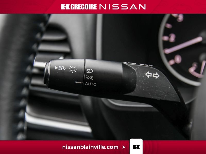 2023 Nissan Rogue Beige Laval - photo #19