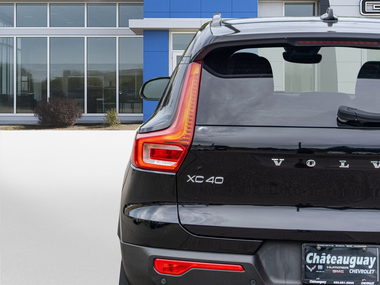 2022 Volvo Recharge XC40 tout électrique P8 Plus TIe Black Châteauguay - photo #31