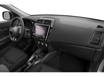 Mitsubishi RVR ES