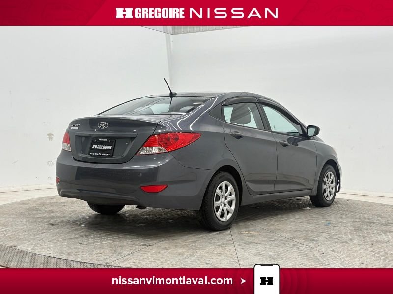 2013 Hyundai Accent Grey Blainville - photo #5