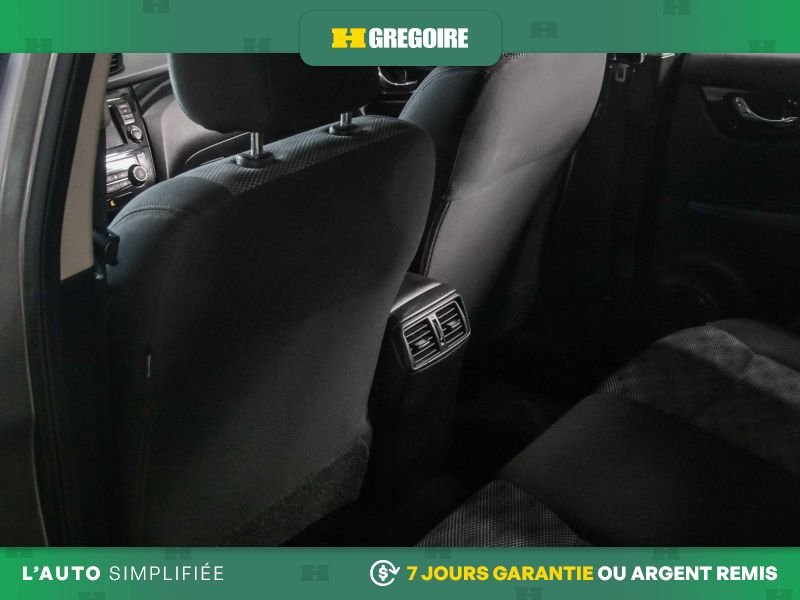 2020 Nissan Qashqai Grey Blainville - photo #23