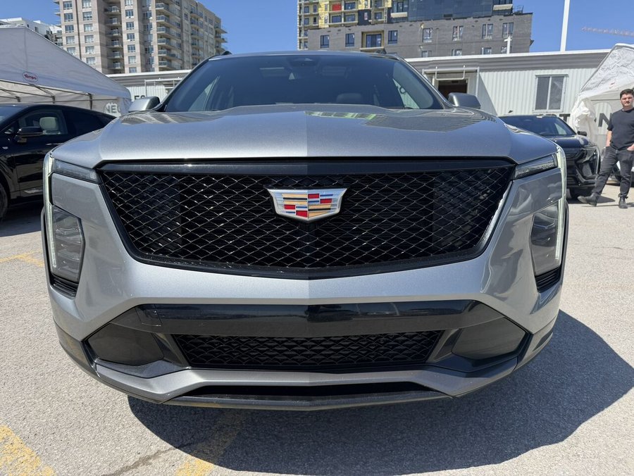 Cadillac XT4 2024 2024 Gris