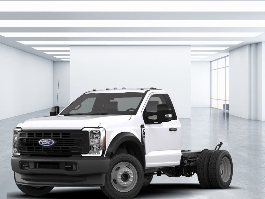 Ford Super Duty F-550 DRW 2026 2026 Blanc Oxford