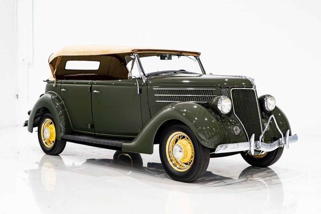 1936 Ford Model 48 Phaeton PRIX EN USD | Beautifully presented in original condition Green Montreal - photo #24