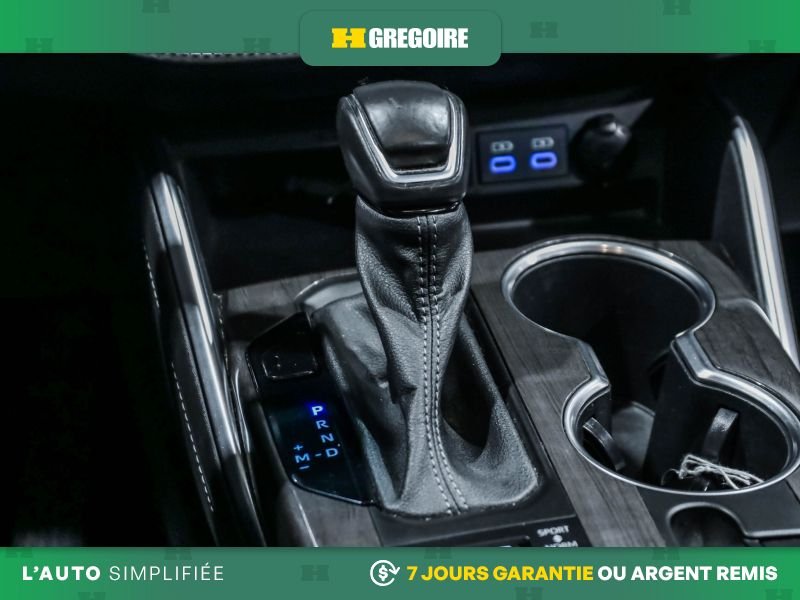 2022 Toyota Highlander Grey Laval - photo #21