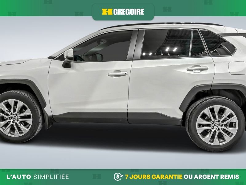 Toyota Rav 4 822010 | XLE PREMIUM AWD - TOIT OUVRANT+CUIR+CAMERA DE RECU 2023 Blanc Laval - photo #7
